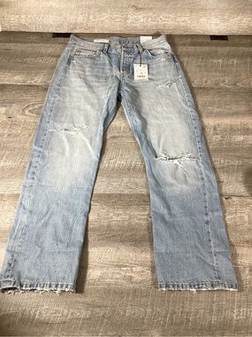 Zara Mid Rise Cropped Straight Leg Jeans Distressed Light Wash Size 8 NWT